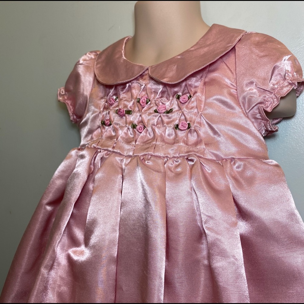 Beautiful pink little girls dress size 3T - Picture 2 of 5